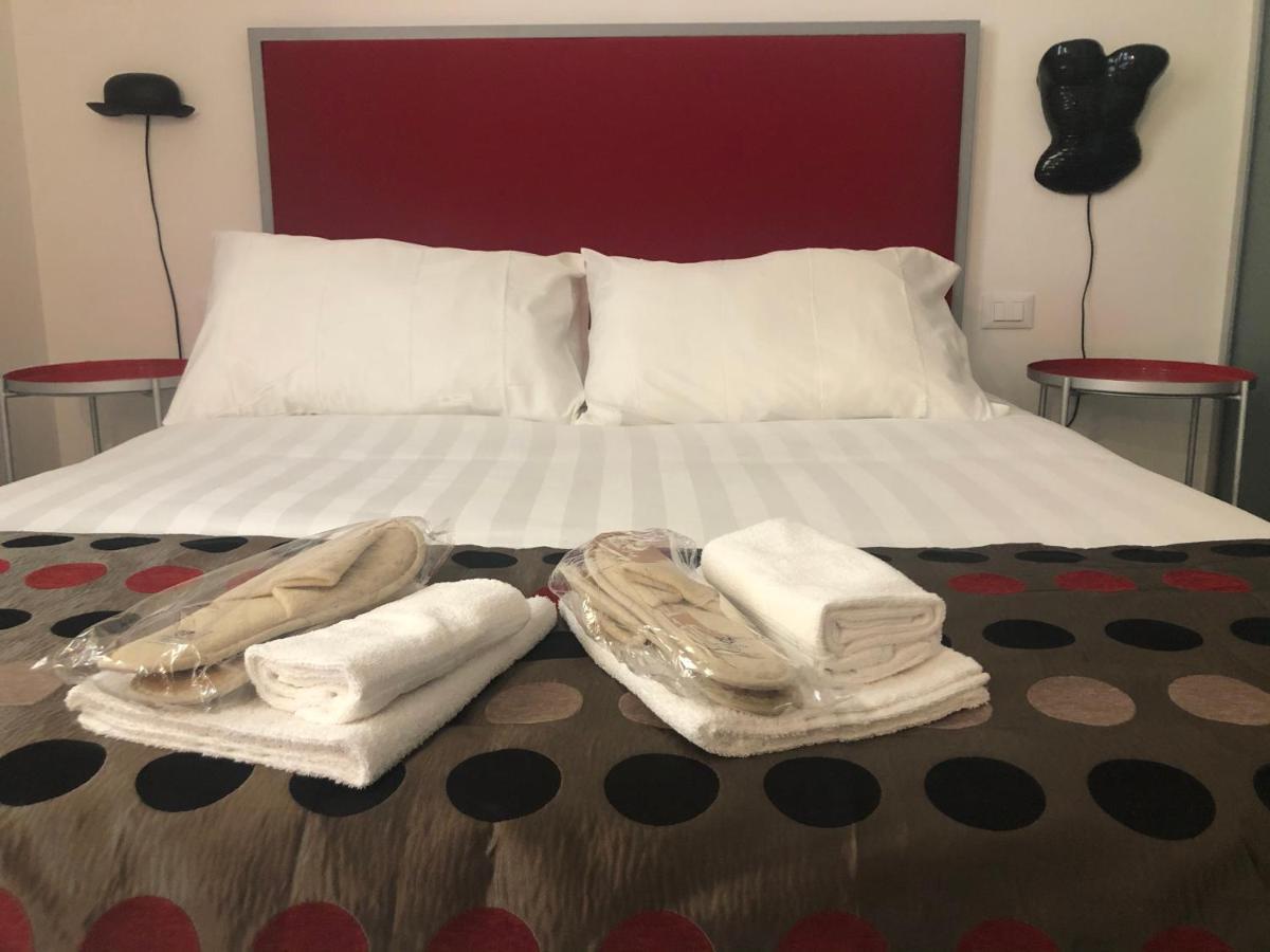 Room 76 — Foto 3